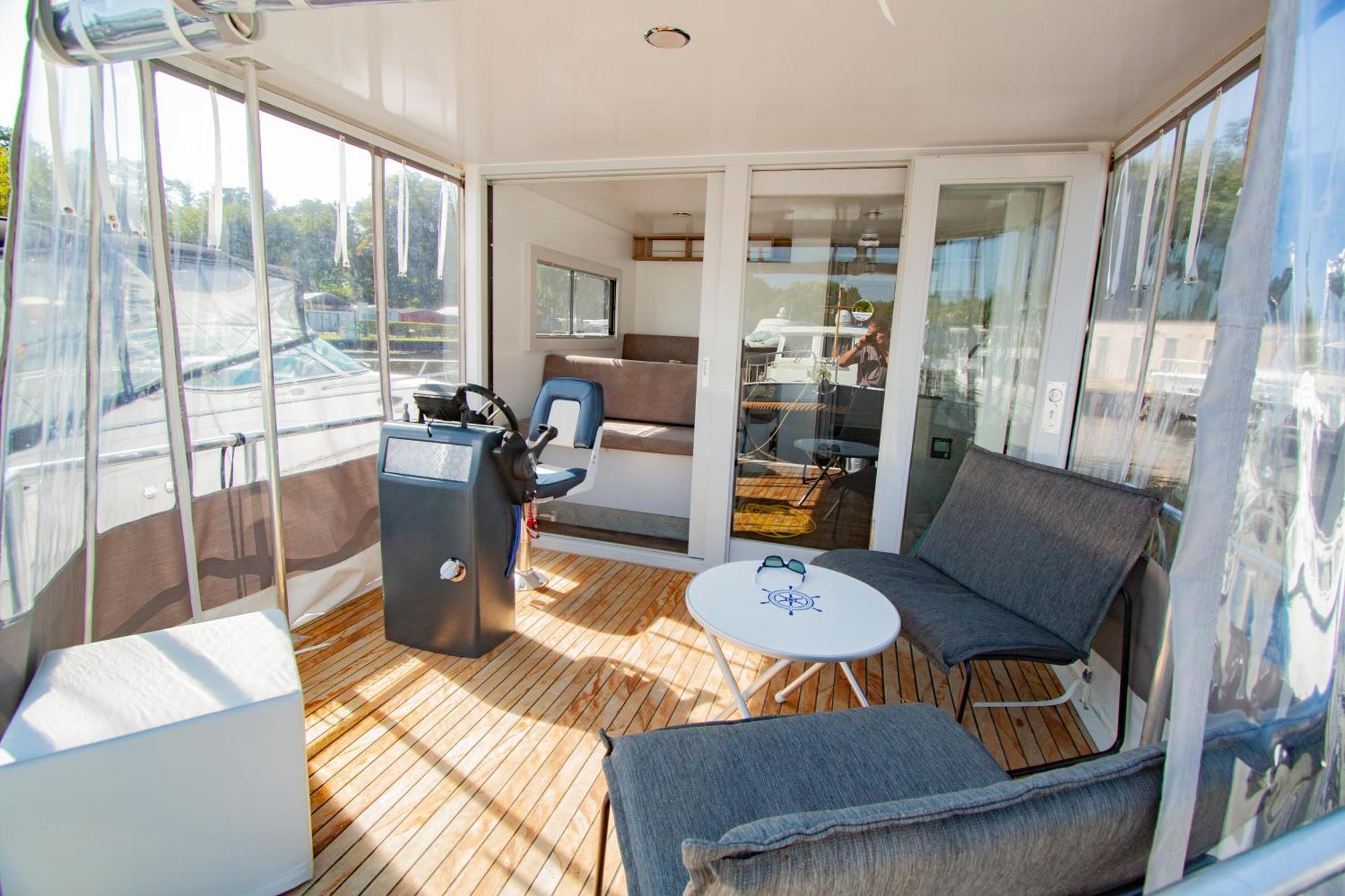 Hausboot Hotel Хенигсдорф Екстериор снимка
