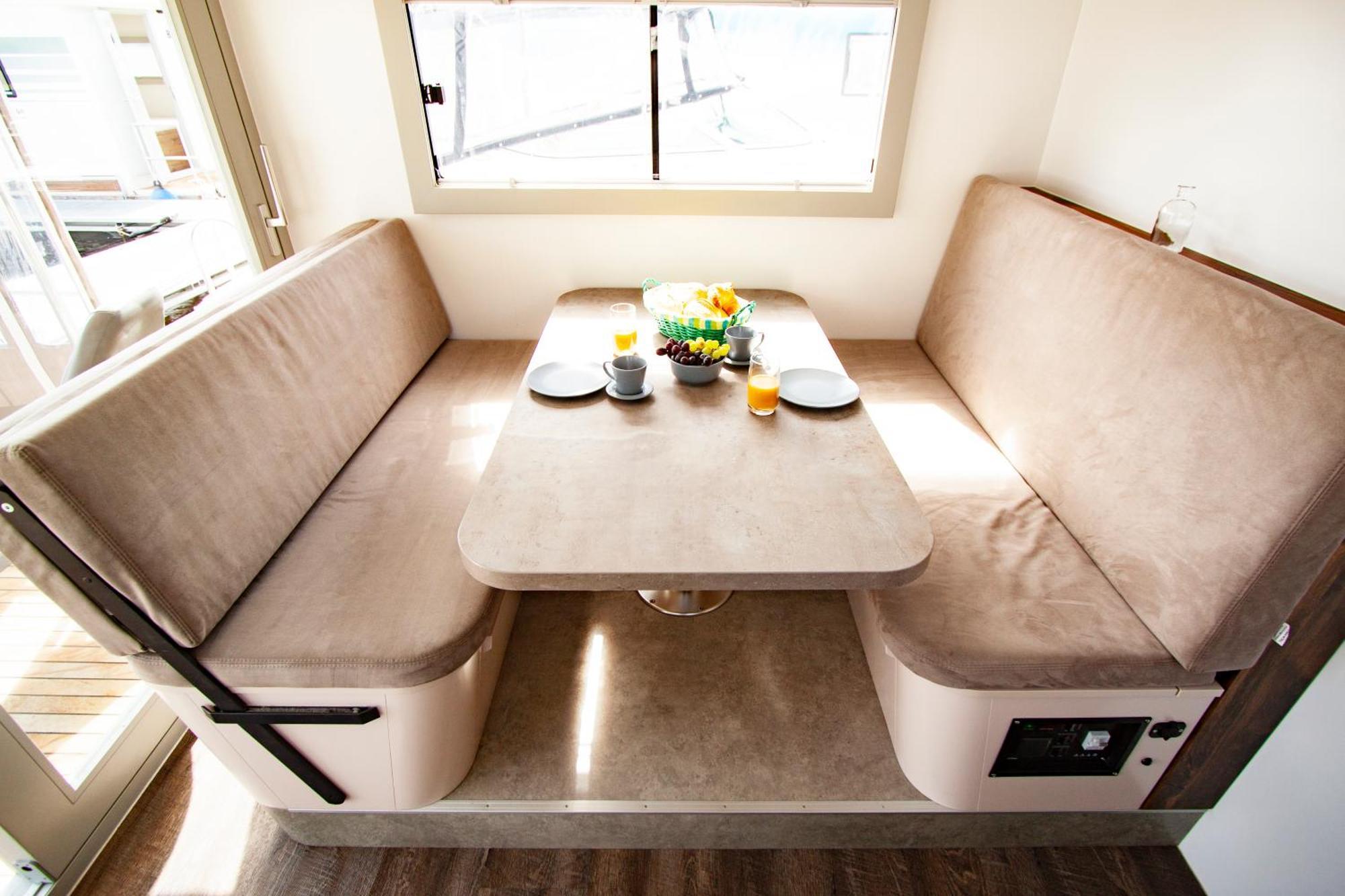 Hausboot Hotel Хенигсдорф Екстериор снимка